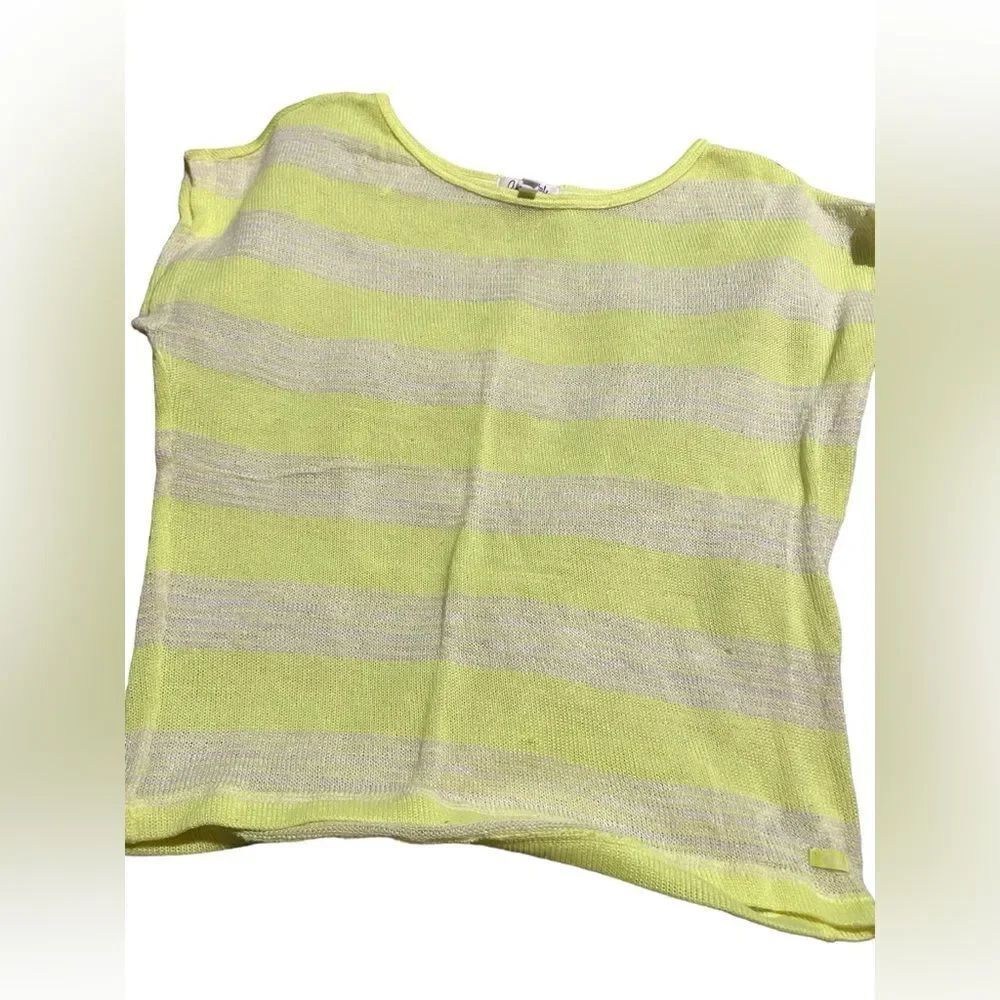 Aeropostale  size medium thin shirt sweater excellent condition see pics